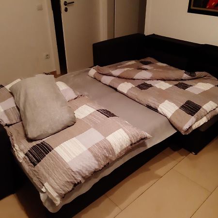 Grosse Wohnung 20 Km Von Koeln Bis Zu 17 Personen Rösrath Exterior foto