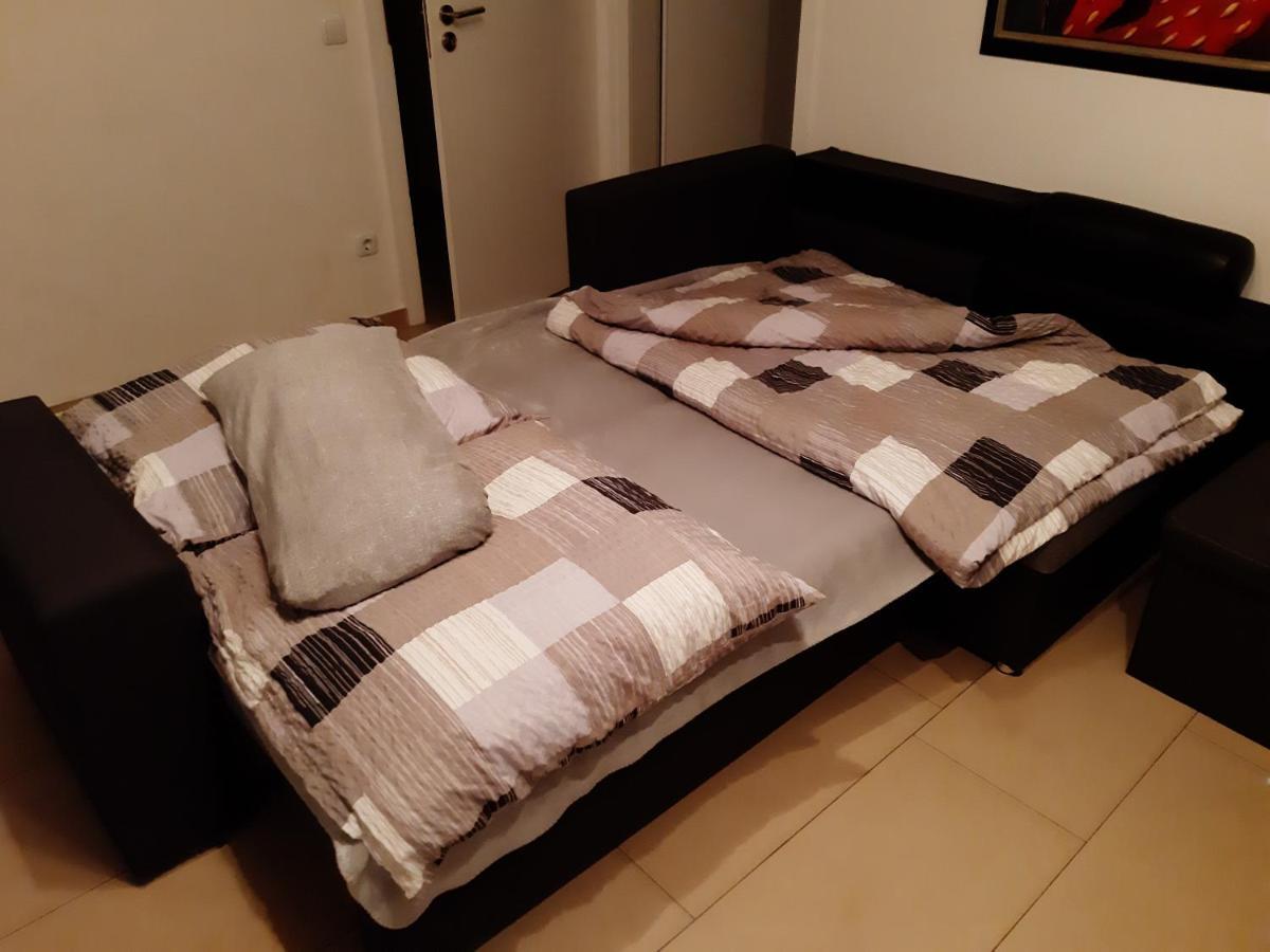 Grosse Wohnung 20 Km Von Koeln Bis Zu 17 Personen Rösrath Exterior foto